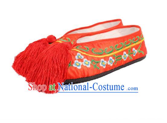 Asian Chinese Beijing Opera Actress Red Embroidered Shoes, Traditional China Peking Opera Diva Hanfu Shoes