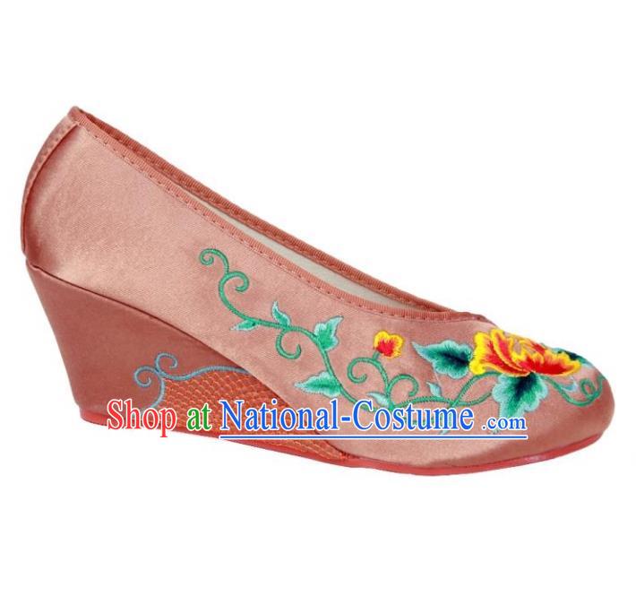 Traditional Chinese National Bride Light Pink Embroidered Shoes, China Handmade Embroidery Flowers Wedge-soled Shoes for Women