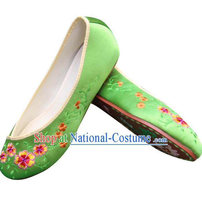 Traditional Chinese National Bride Green Embroidered Shoes, China Handmade Embroidery Flowers Hanfu Shoes for Women