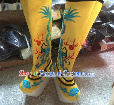 Traditional Chinese Ancient Peking Opera Emperor Embroidered Boots, China Handmade Hanfu Yellow Embroidery Shoes for Men