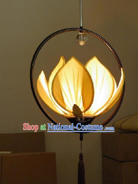 Traditional Chinese Handmade Palace Lantern China Ceiling Lotus Palace Lamp