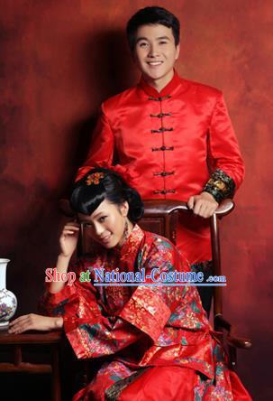 Traditional Ancient Chinese Costume Xiuhe Suits, Chinese Style Bride and Bridegroom Wedding Dress, Red Ancient Dragon And Phoenix Flown Toast Cheongsam for Women for Men