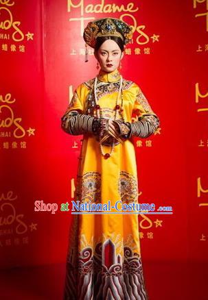 Traditional Ancient Chinese Imperial Empress Dowager Costume, Chinese Qing Dynasty Manchu Lady Dress, Chinese Mandarin Robes Imperial Concubine Embroidered Clothing for Women