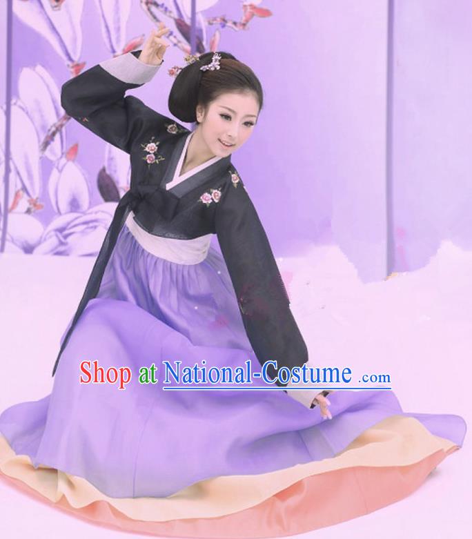 Traditional Ancient Chinese Koreans Costume, Elegant Clothing Chinese Koreans Embroidered Clothing for Women