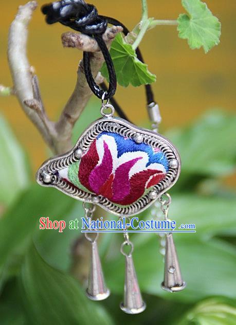 Traditional Chinese Miao Nationality Crafts Hmong Handmade Silver Embroidery Pendant, Ethnic Minority Miao Necklace Accessories Bells Pendant for Women