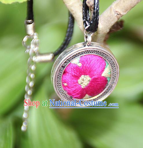 Traditional Chinese Miao Nationality Crafts, Hmong Handmade Miao Silver Embroidery Flowers Round Pendant, Miao Ethnic Minority Black Rope Necklace Accessories Pendant for Women