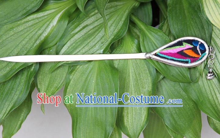 Traditional Chinese Miao Nationality Crafts Jewelry Accessory, Hmong Handmade Embroidery Hairpin, Miao Ethnic Minority Hair Fascinators Hairpins for Women