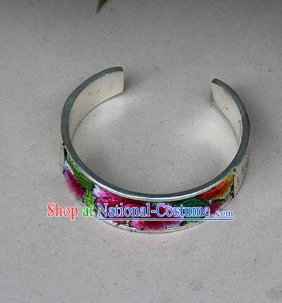 Traditional Chinese Miao Nationality Crafts Jewelry Accessory Bangle, Hmong Handmade Embroidery Bracelet, Miao Ethnic Minority Bracelet Accessories for Women