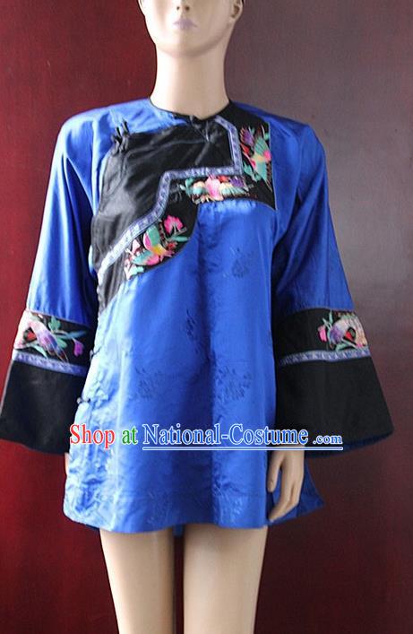 Chinese Hmong Miao Nationality Folk Dance Ethnic Handmade Blouse China Clothing Costume Embroidery Shirt Ethnic Blouse Cultural Dances Costumes for Women