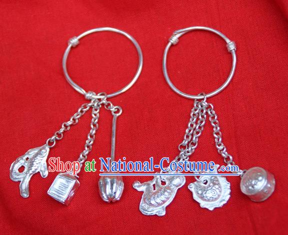 Traditional Chinese Miao Ethnic Minority Miao Silver Baby Bracelet, Hmong Handmade Silver Bells Bracelet Jewelry Accessories for Children