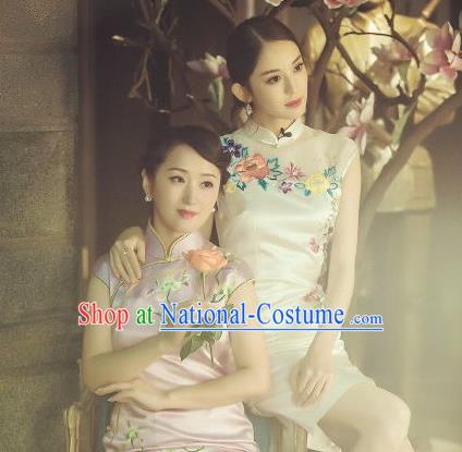 Traditional Chinese Female Costumes Chinese Classic Clothes Chinese Silk Embroidered Cheongsam Tang Suits Dress for Women