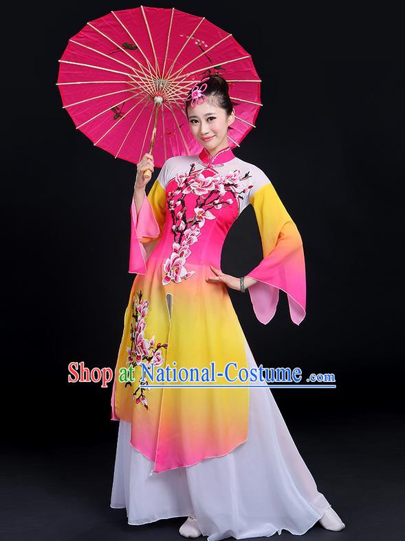 Traditional Chinese Yangge Fan Dancing Costume, Folk Dance Yangko Gradient Water Sleeve Embroider Plum Blossom Uniforms, Classic Umbrella Dance Elegant Dress Drum Dance Pink Clothing for Women