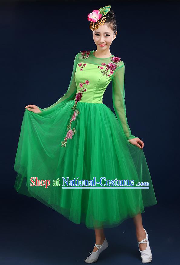 Traditional Chinese Modern Dancing Compere Costume, Women Opening Classic Dance Chorus Singing Group Bubble Uniforms, Modern Dance Classic Dance Big Swing Green Middle Dress for Women