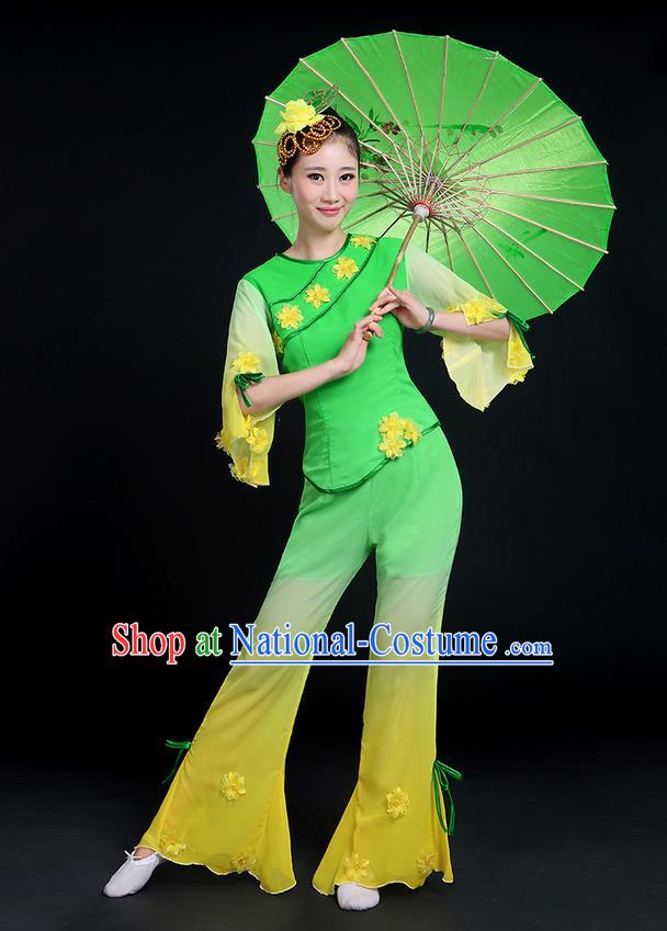 Traditional Chinese Yangge Fan Dancing Costume, Folk Dance Yangko Mandarin Sleeve Jasmine Flower Blouse and Pants Uniforms, Classic Dance Elegant Dress Drum Dance Green Clothing for Women