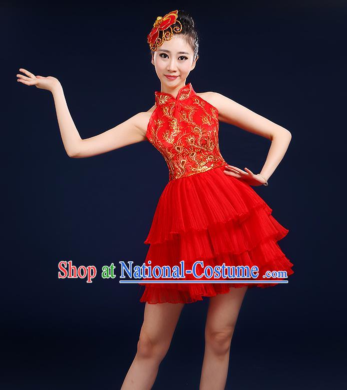 Traditional Chinese Yangge Fan Dancing Costume