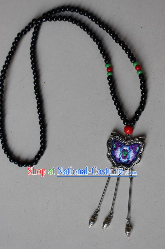 Traditional Chinese Miao Nationality Crafts Jewelry Accessory, Hmong Handmade Miao Silver Beads Tassel Embroidery Flowers Pendant, Miao Ethnic Minority Bells Necklace Accessories Sweater Chain Pendant for Women