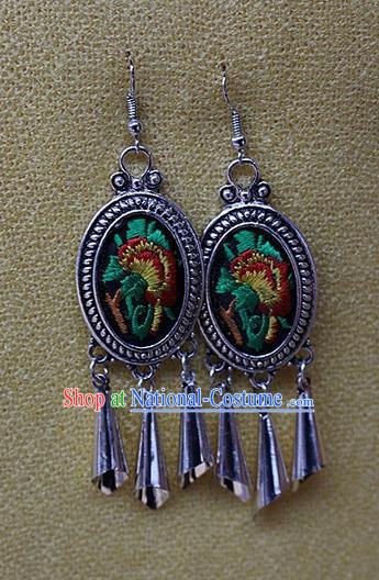 Traditional Chinese Miao Nationality Crafts Jewelry Accessory Classical Earbob Accessories, Hmong Handmade Miao Silver Embroidery Bells Tassel Palace Lady Earrings, Miao Ethnic Minority Eardrop for Women