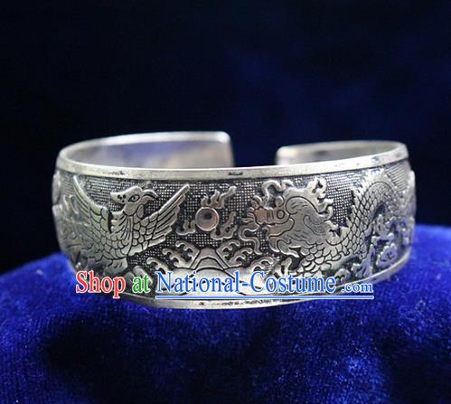 Traditional Chinese Miao Nationality Crafts Jewelry Accessory Bangle, Hmong Handmade Miao Silver Dragon Phoenix Bracelet, Miao Ethnic Minority Silver Bracelet Accessories for Women