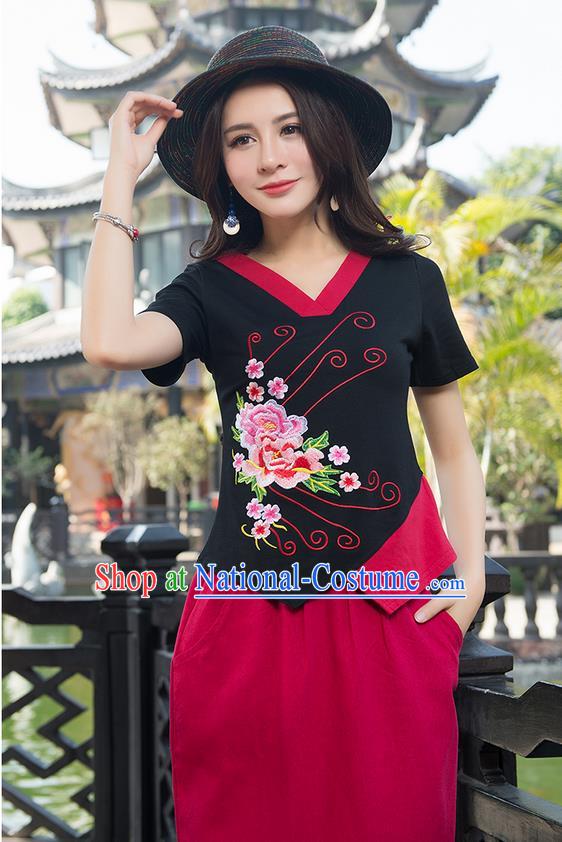 Traditional Chinese National Costume, Elegant Hanfu Embroidery Flowers Irregular Skirt Black T-Shirt, China Tang Suit Blouse Cheongsam Upper Outer Garment Qipao Shirts Clothing for Women