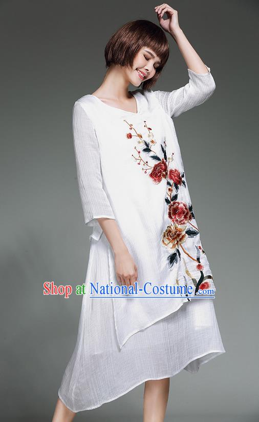 Traditional Ancient Chinese National Costume, Elegant Hanfu Embroidery Qipao Linen White Dress, China Tang Suit Chirpaur Republic of China Cheongsam Upper Outer Garment Elegant Dress Clothing for Women