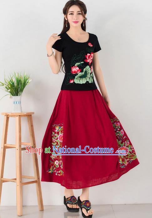 Traditional Ancient Chinese National Pleated Skirt Costume, Elegant Hanfu Embroidery Flowers Long Red Skirt, China Tang Dynasty Bust Skirt for Women