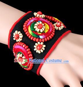 Traditional Chinese Miao Nationality Crafts, Yunan Hmong Handmade Bracelet Black Cuff Hand Decorative, China Miao Ethnic Minority Bangle Accessories for Women