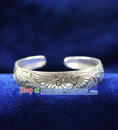 Traditional Chinese Miao Nationality Crafts Jewelry Accessory Bangle, Hmong Handmade Miao Silver Classical Chinese Phoenix Bracelet, Miao Ethnic Minority Silver Bracelet Accessories for Women