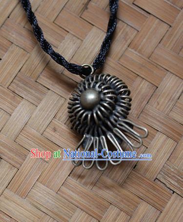 Traditional Chinese Miao Nationality Crafts Jewelry Accessory, Hmong Handmade Miao Silver Pendant, Miao Ethnic Minority Necklace Accessories Sweater Chain Pendant for Women