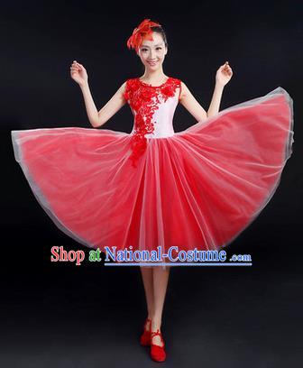 Traditional Chinese Modern Dancing Costume, Women Opening Classic Chorus Singing Group Dance Paillette Costume, Folk Dance Costume, Modern Dance Embroidered Dress for Women