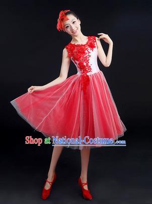 Traditional Chinese Yangge Fan Dancing Costume