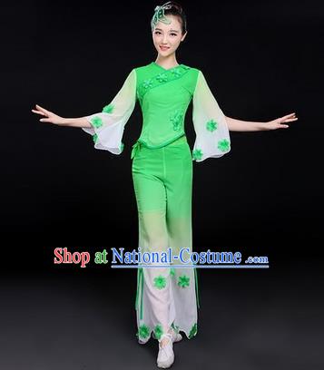 Traditional Chinese Yangge Fan Dancing Costume, Folk Dance Yangko Costume Drum Dance Classic Dance Jasmine Flower Blue Clothing for Women