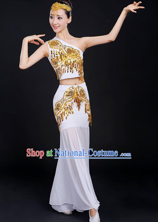 Traditional Chinese Dai Nationality Peacock Dancing Costume, Folk Dance Ethnic Paillette Dress, Chinese Minority Nationality Classic Dance White Costume for Women