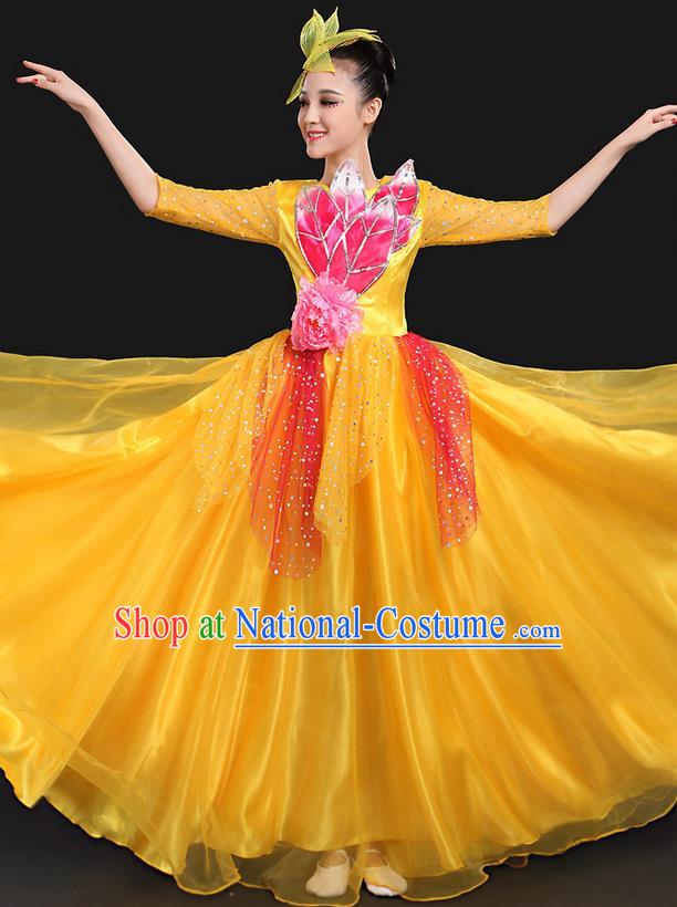 Traditional Chinese Yangge Fan Dancing Costume