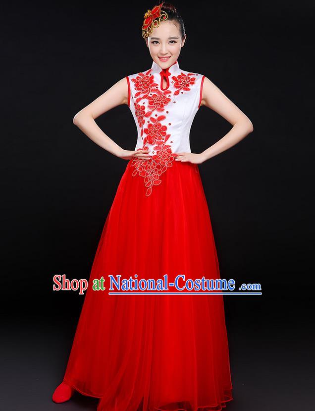 Traditional Chinese Yangge Fan Dancing Costume