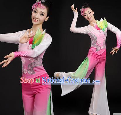 Traditional Chinese Yangge Fan Dancing Costume, Folk Dance Yangko Uniforms, Classic Dance Elegant Dress Drum Dance Paillette Lotus Pink Clothing for Women