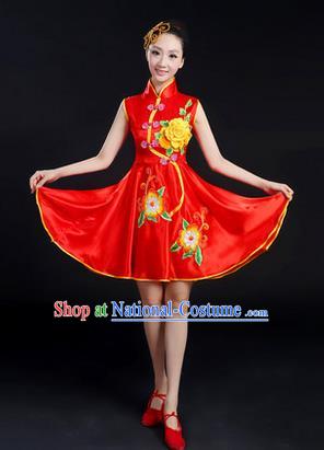 Traditional Chinese Yangge Fan Dancing Costume, Folk Dance Yangko Peony Uniforms, Classic Umbrella Dance Elegant Dress Drum Dance Red Cheongsam Clothing for Women