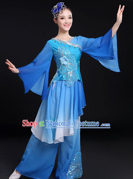 Traditional Chinese Yangge Fan Dancing Costume, Folk Dance Yangko Mandarin Sleeve Uniforms, Classic Umbrella Dance Elegant Dress Drum Dance Paillette Blue Clothing for Women