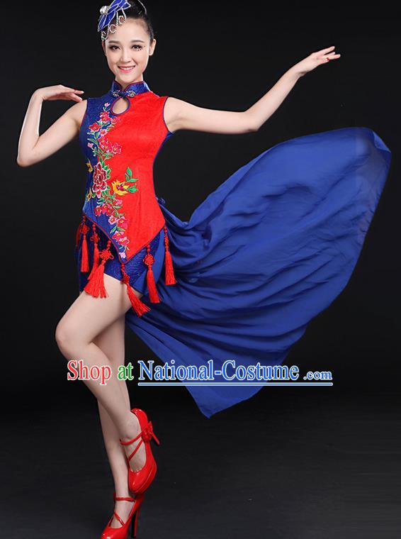 Traditional Chinese Yangge Fan Dancing Costume, Folk Dance Yangko Embroidered Uniforms, Classic Umbrella Dance Elegant Dress Drum Dance Cheongsam Blue Clothing for Women