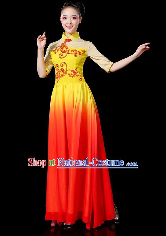 Traditional Chinese Yangge Fan Dancing Costume, Folk Dance Yangko Uniforms, Classic Umbrella Dance Elegant Mandarin Collar Dress Drum Dance Clothing for Women