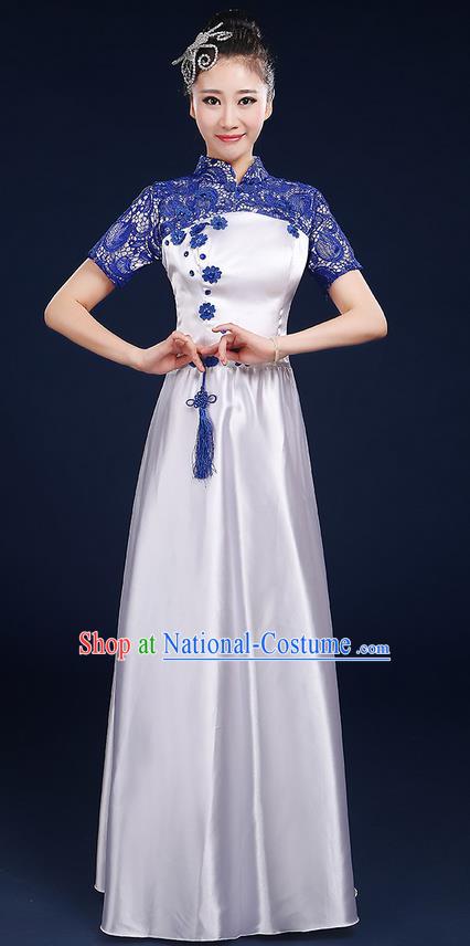 Traditional Chinese Style Modern Dancing Compere Costume, Women Opening Classic Chorus Singing Group Dance Blue and White Porcelain Uniforms, Modern Dance Classic Dance Blue Lace Cheongsam Dress for Women