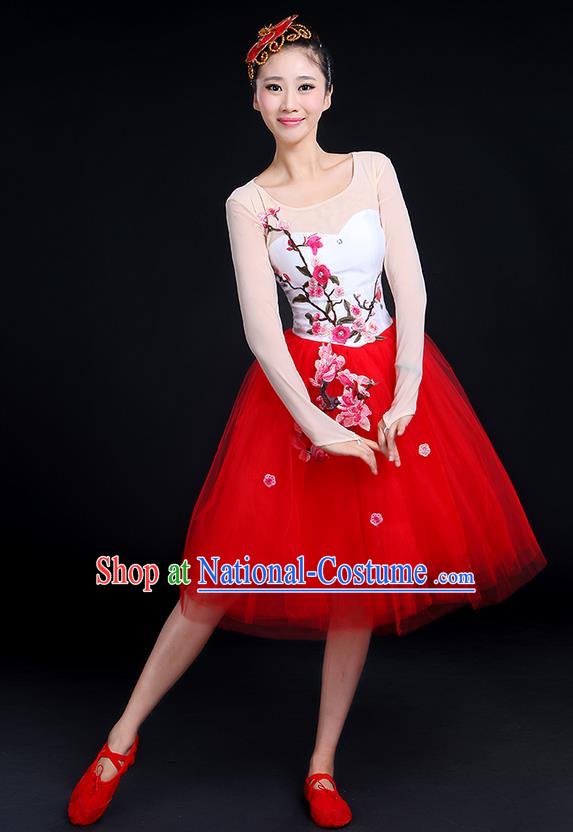 Traditional Chinese Style Modern Dancing Compere Costume, Women Opening Classic Chorus Singing Group Dance Embroider Plum Blossom Uniforms, Modern Dance Classic Dance Red Bubble Dress for Women