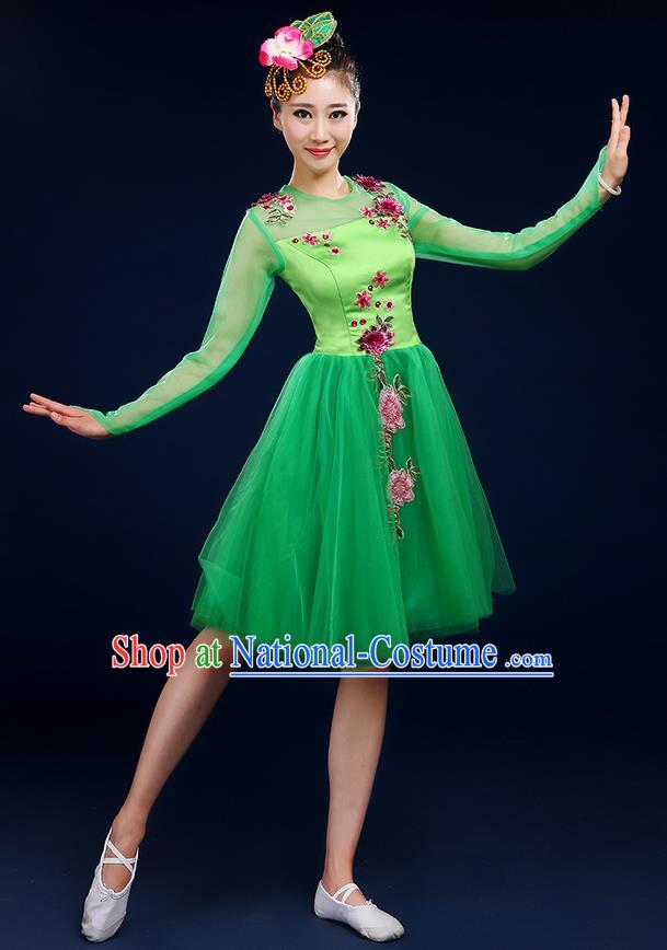 Traditional Chinese Yangge Fan Dancing Costume