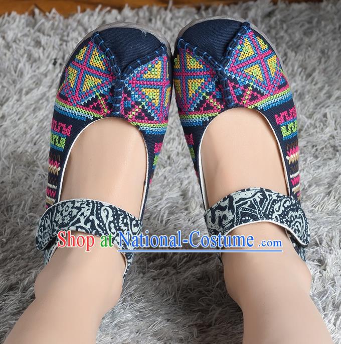 Traditional Chinese Shoes, China Handmade Linen Embroidered Navy Shoes, Ancient Princess Cloth Shoes for Women