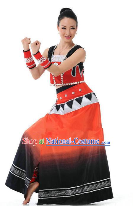 Traditional Chinese Wa Nationality Dancing Costume, Wa Zu Female Folk Dance Ethnic Skirt, Chinese Wa Minority Nationality Embroidery Costume for Women