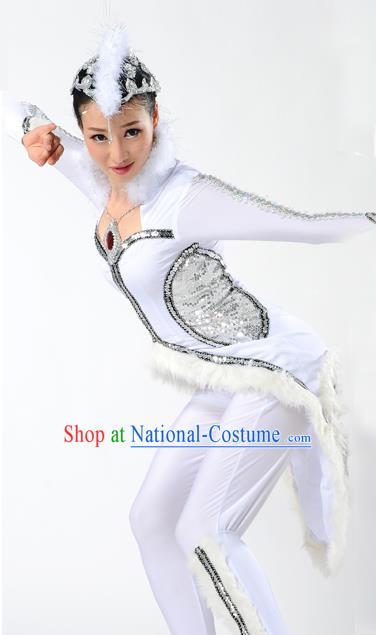 Traditional Chinese Mongol Nationality White Fox Dance Costume, Mongols Female Folk Dance Clothing, Chinese Mongolian Minority Nationality Clothing for Women