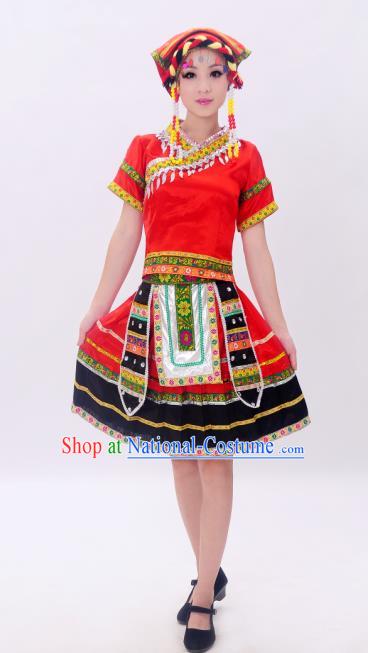 Traditional Chinese Yao Nationality Dancing Costume, Tujia Zu Female Folk Dance Ethnic Pleated Skirt, Chinese Yao Minority Nationality Costume for Women