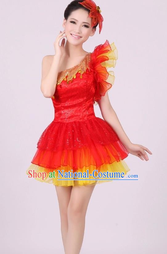 Traditional Chinese Modern Dance Costume, Women Opening Dance Chorus Group Uniforms One-shoulder Short Red Bubble Dress for Women