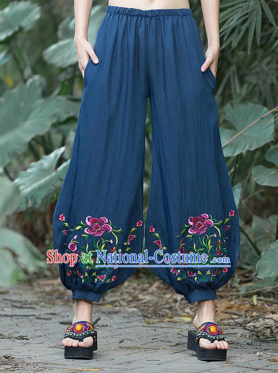 Traditional Chinese National Costume Plus Fours, Elegant Hanfu Embroidered Flowers Navy Bloomers, China Ethnic Minorities Tang Suit Pantalettes for Women