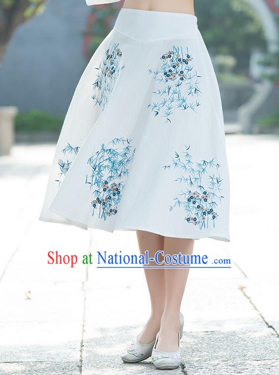 Traditional Ancient Chinese National Pleated Skirt Costume, Elegant Hanfu Embroidery White Dress, China Tang Suit Big Swing Bust Skirt for Women