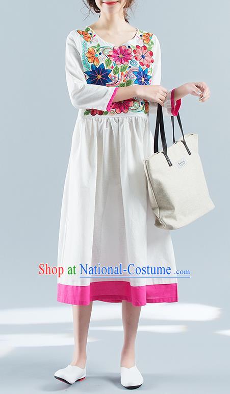 Traditional Ancient Chinese National Costume, Elegant Hanfu Mandarin Qipao Linen Embroidery White Dress, China Tang Suit Chirpaur National Minority Elegant Dress Clothing for Women